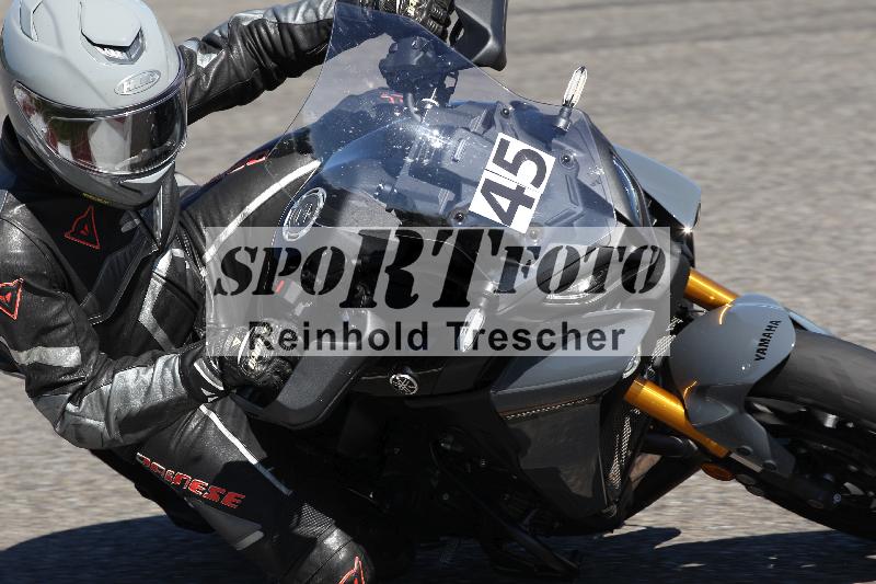 /Archiv-2025/48 25.08.2025 Cornu Master School ADR/blau-bleu/45